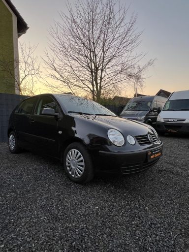 Volkswagen Polo
Basis1.4-9N
